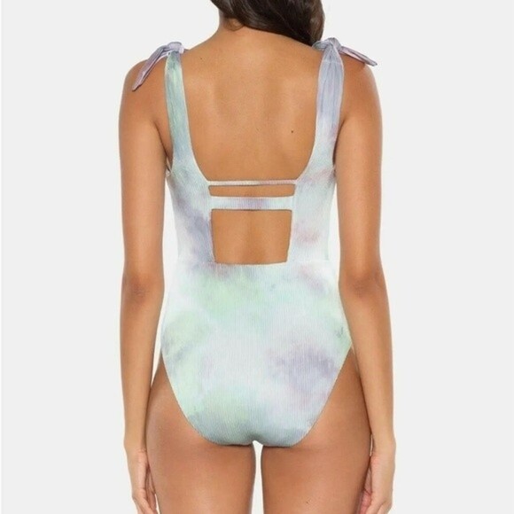 NWT Soluna Tie Dye Ribbed Plunging One Piece Swimsuit Medium - Picture 3 of 9